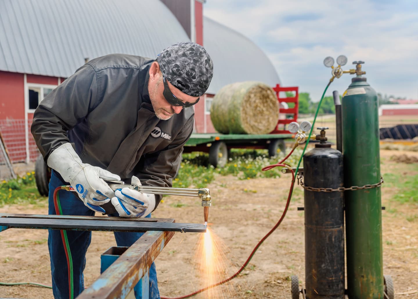 Gas Cutting and Heating Torches Application_DNA8625